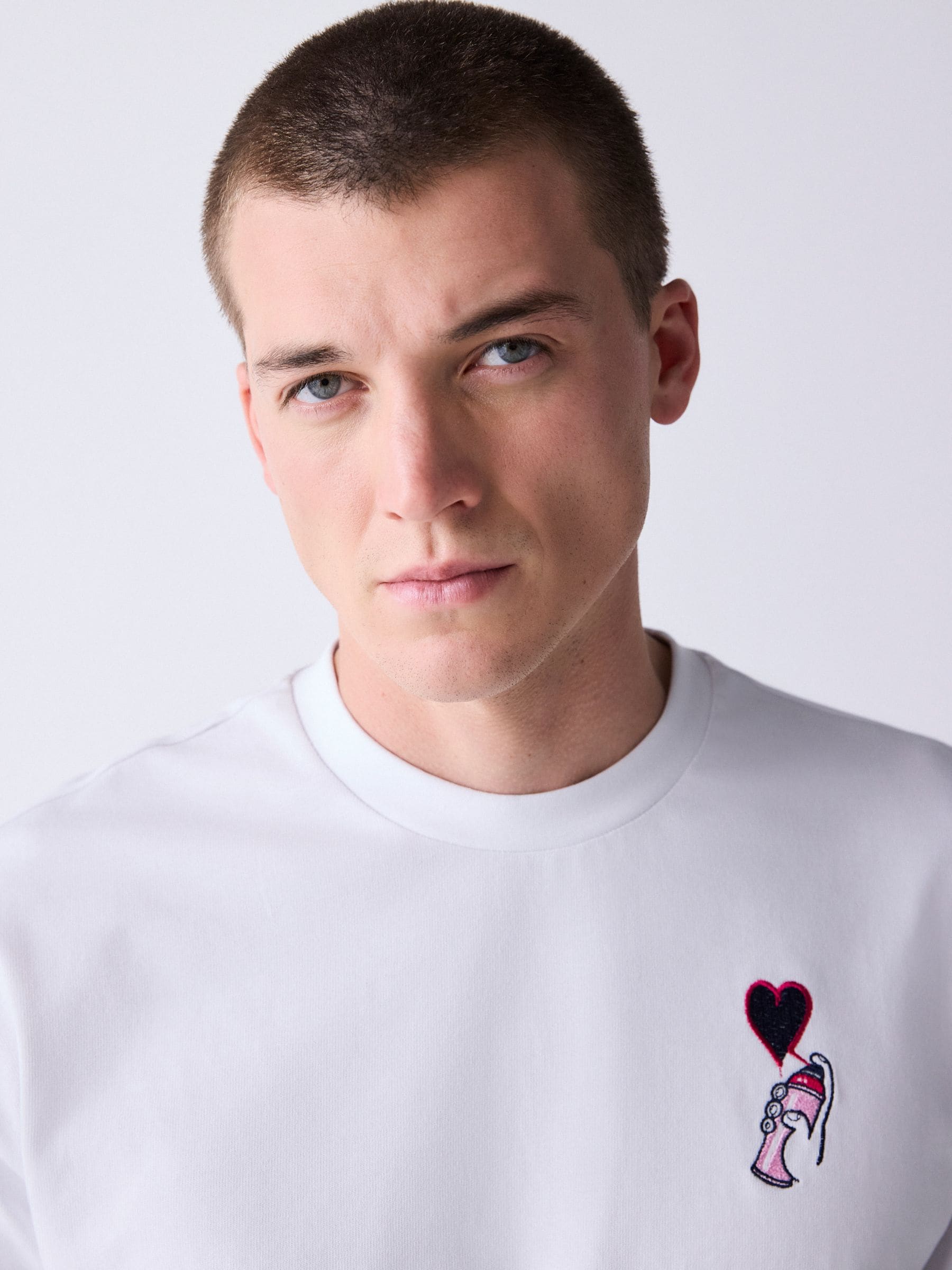 Buy White Chivitz Single Seminal T-Shirt from Next Norway