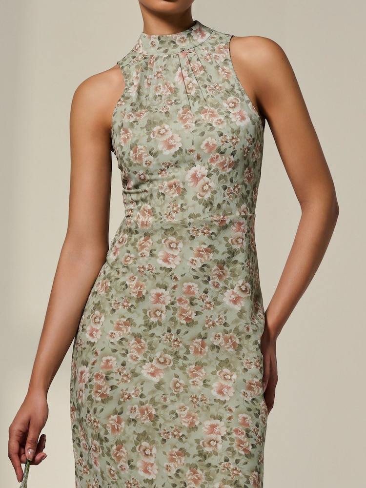 Jolie Moi Green Sleeveless Chiffon Halterneck Midaxi Dress - Image 6 of 6