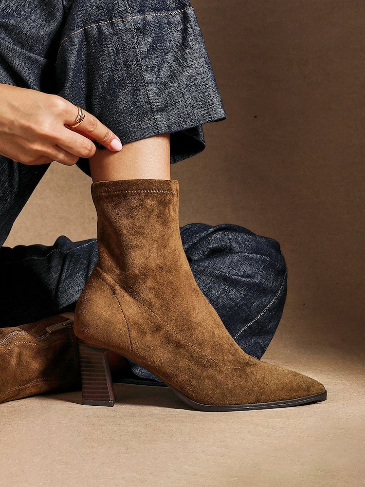Linzi Brown Blaze Ankle Boots With Stacked Heels - Image 1 of 6 Linzi Brown Blaze Ankle Boots With Stacked Heels - Image 1 of 6
