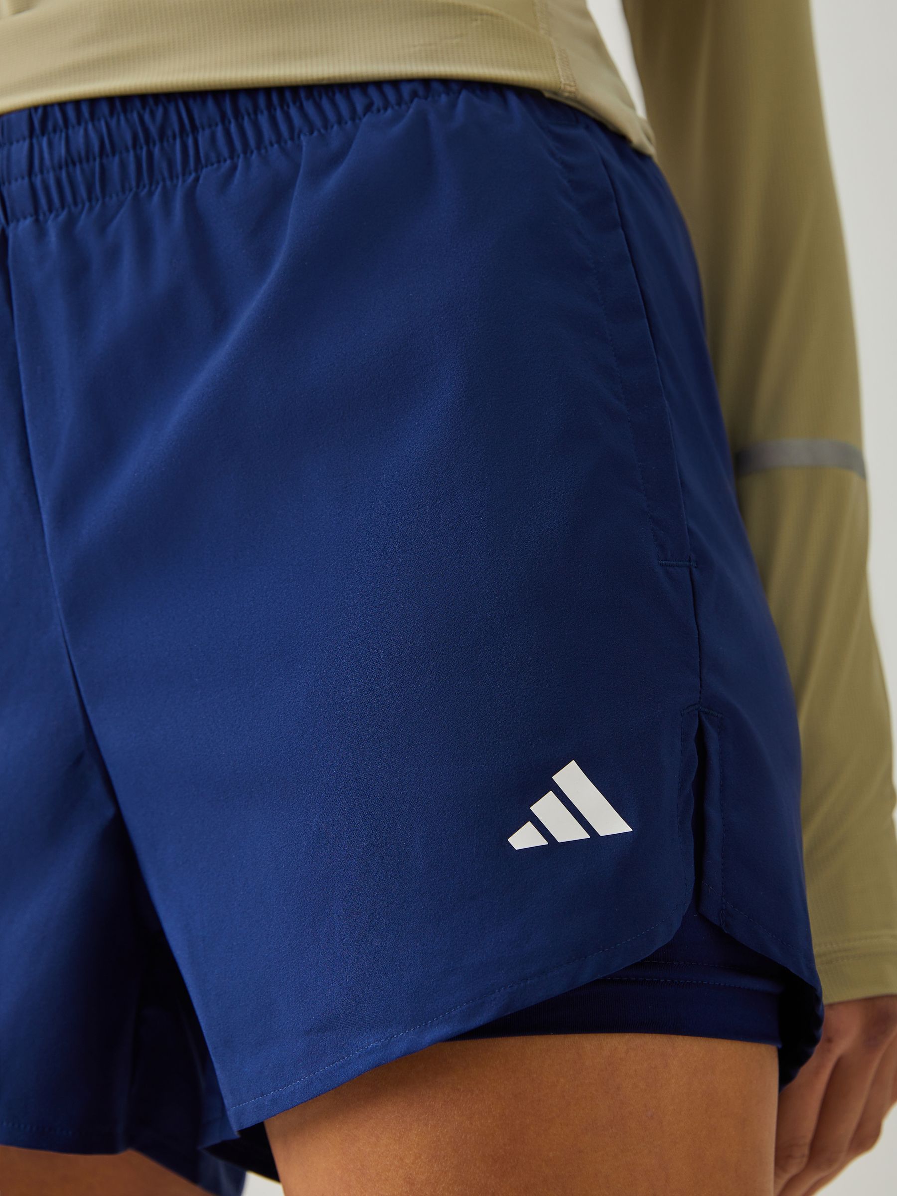 Next：日本 ライトブルー - adidas ワークアウト エッセンシャルズ 2