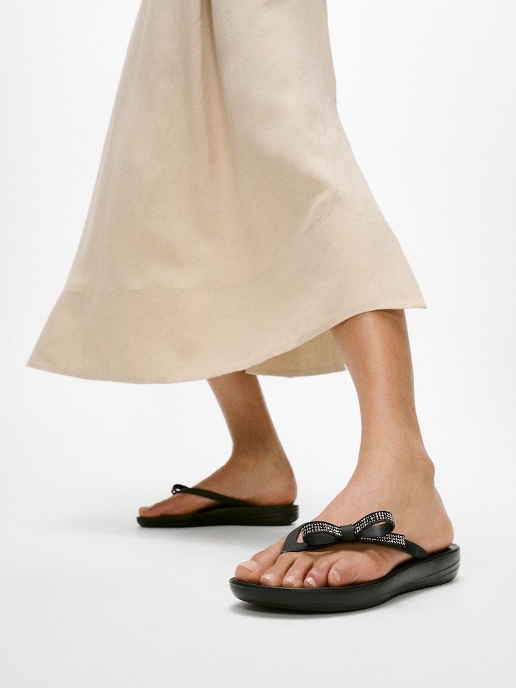FitFlop iQushion Glitz Bow Black Sandals - Image 1 of 5 FitFlop iQushion Glitz Bow Black Sandals - Image 1 of 5
