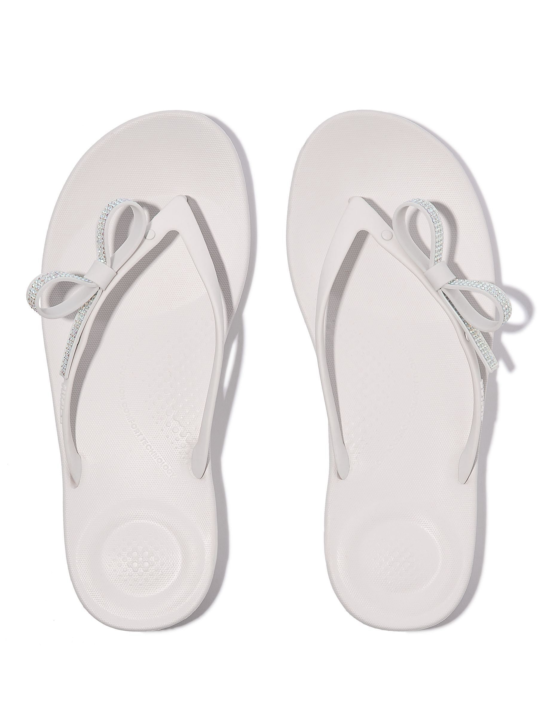 Next：日本 FitFlop iQushion Glitz ボウ サンダル from Next Japan
