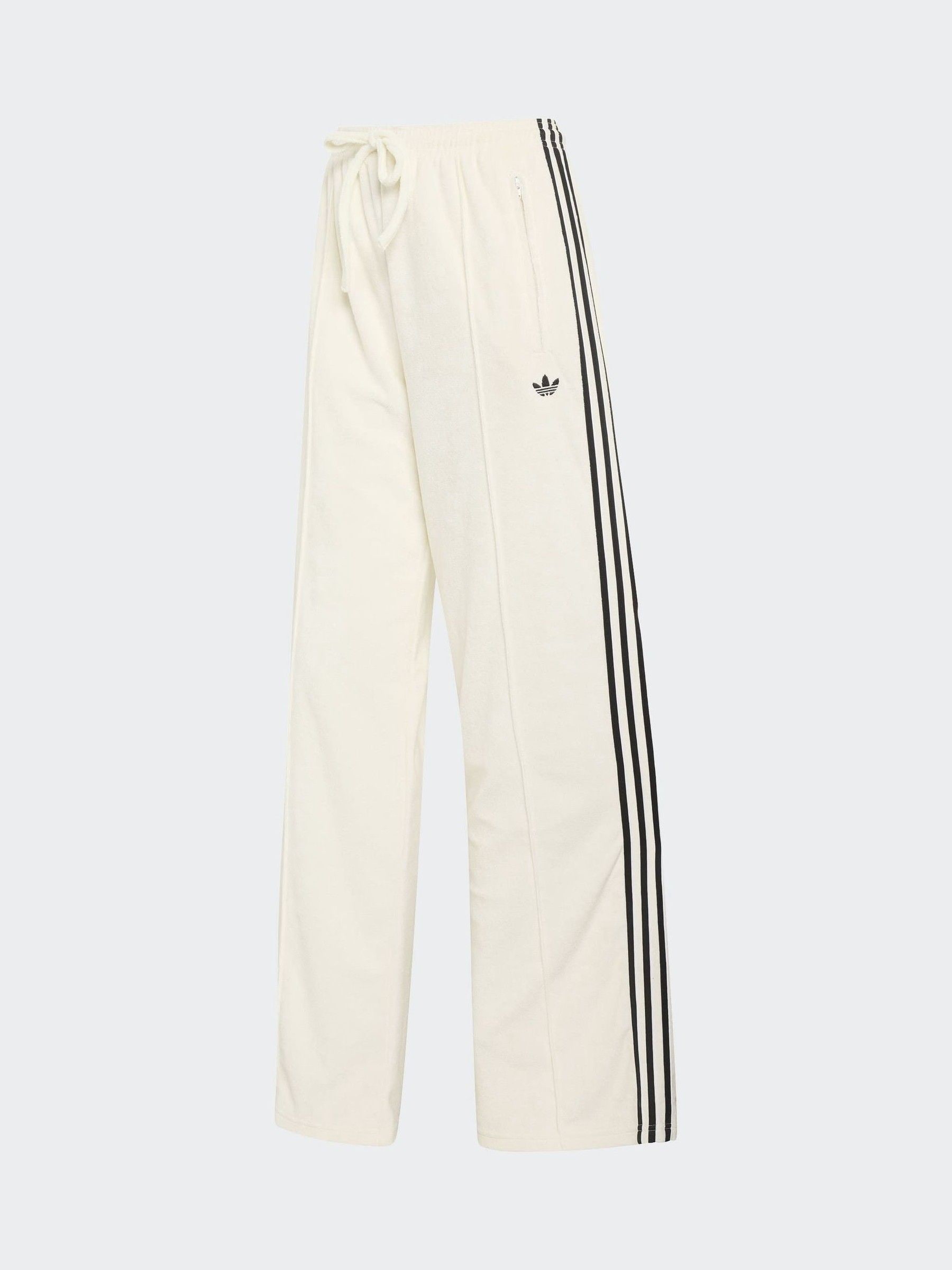 Next：日本 ホワイト - adidas originals テリータオルファイヤー