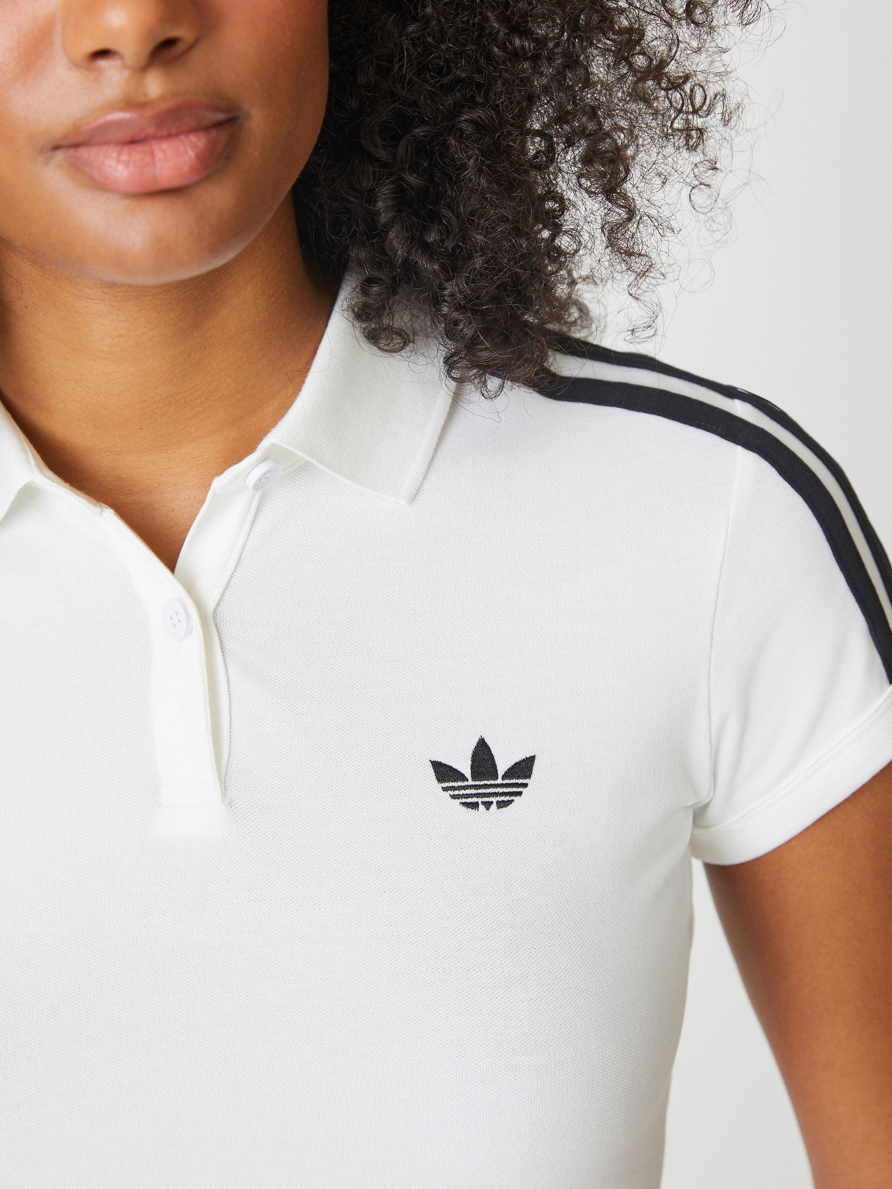 Next：日本 ホワイト - adidas Originals 3-ストライプ ポロシャツ
