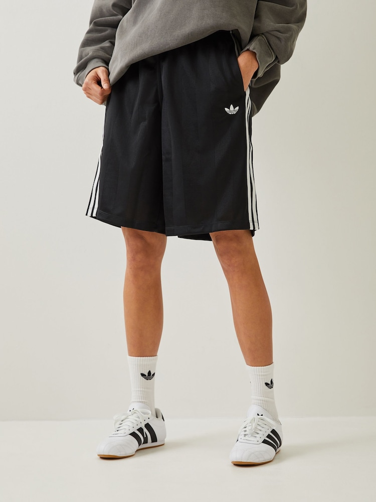 黑色 - adidas Originals 3-Stripes Jaquard Shorts - 圖片 1，共 4