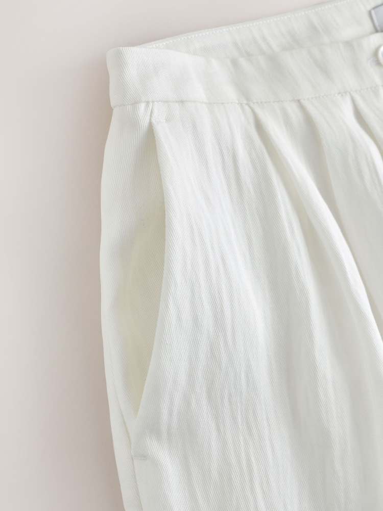 White Superwide Pleated Trousers - Image 2 of 3