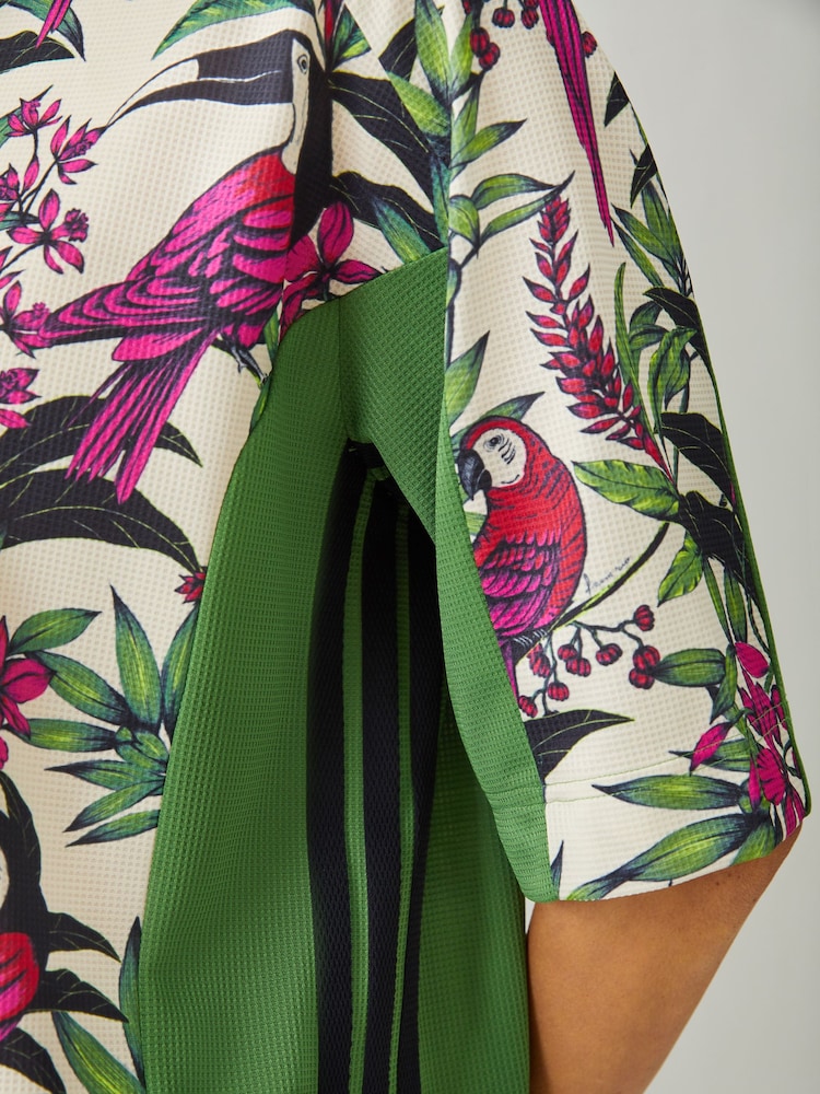 ירוק - adidas Adidas X Farm Rio Premium T-Shirt - תמונה 4 מתוך 4