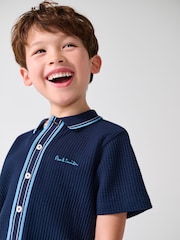 كحلي - طقم قميص وشورت بملمس بارز من Paul Smith Junior - صورة 3 من 7