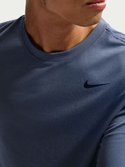 Nike Diffused Blue Dri-FIT Legend Training T-Shirt - Image 5 of 5