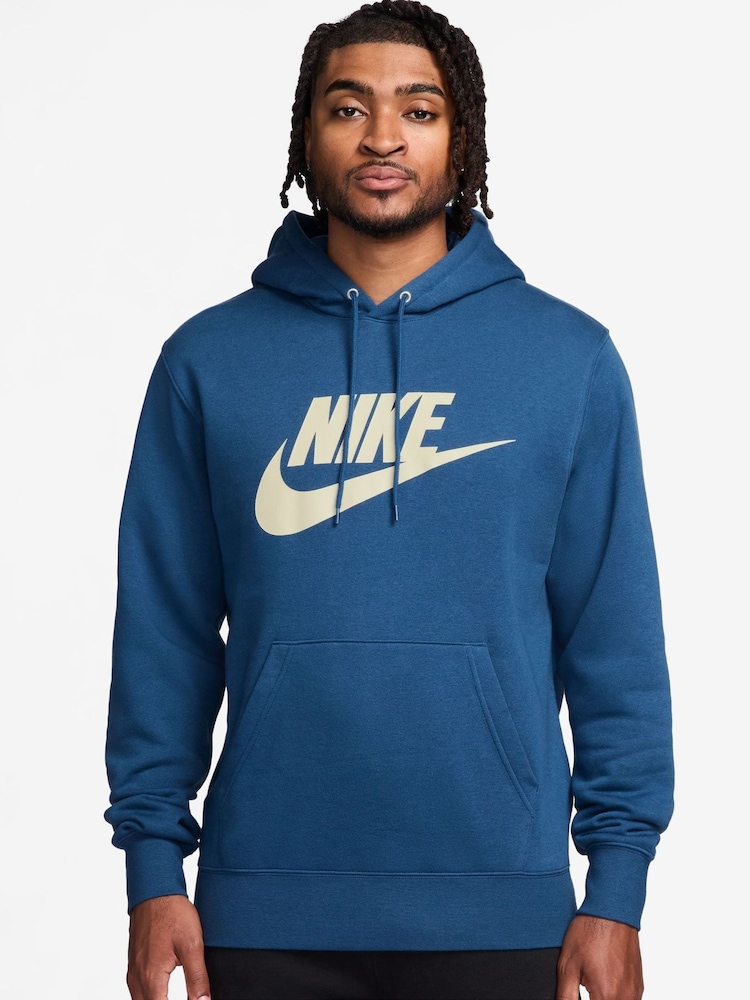 Court Blå - Nike Club Pull-Over Fleece Hoodie - Bild 1 av 3