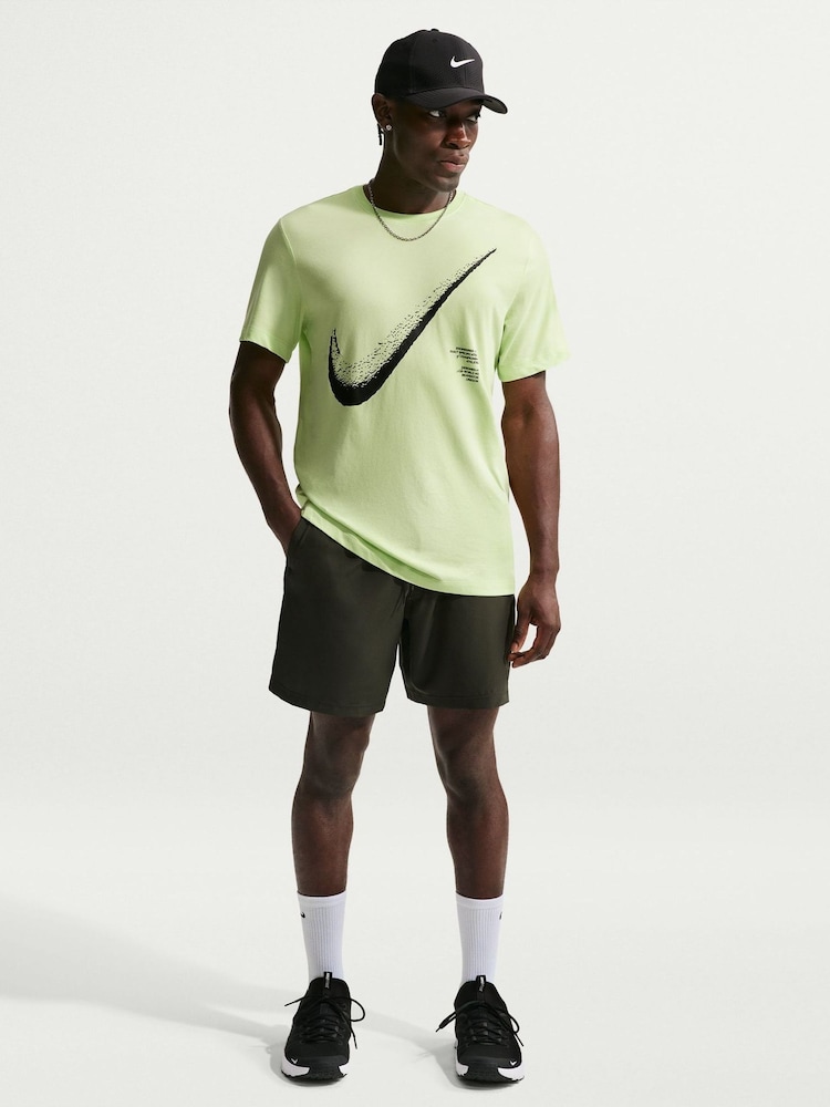 Zielony - Szorty treningowe Nike Dri-FIT Form 7 cali bez podszewki - Obraz 1 z 6 Zielony - Szorty treningowe Nike Dri-FIT Form 7 cali bez podszewki - Obraz 1 z 6