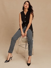 Black Crew Neck Waistcoat with Button Detail - Image 4 of 8