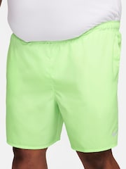 Nike Green 7 Inch Challenger Dri-FIT Brief Lined Running Shorts - Image 13 of 16