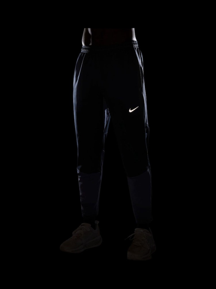 Nike Thunder Blue Challenger Therma-FIT Winterized Running Joggers - Image 8 of 8