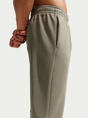 Nike Light Army Green Hyverse Dri-FIT Fleece Training Joggers - Image 4 of 5