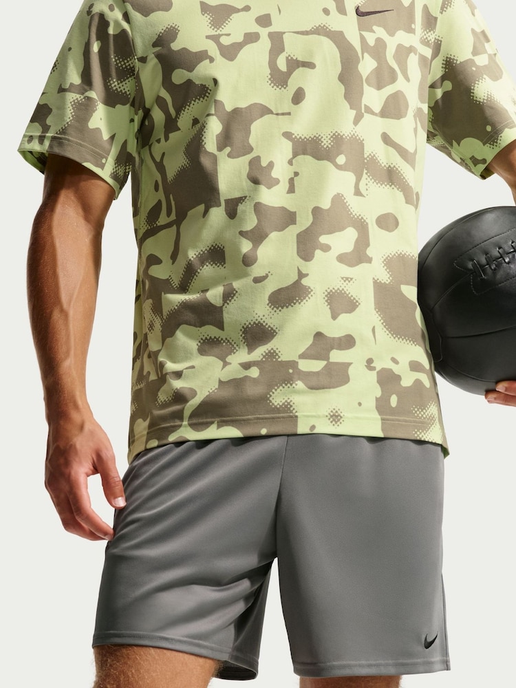 Nike Smoke Grey Dri-FIT Flex 7 Inch Totality Training Shorts - Image 6 of 6 Nike Smoke Grey Dri-FIT Flex 7 Inch Totality Training Shorts - Image 6 of 6