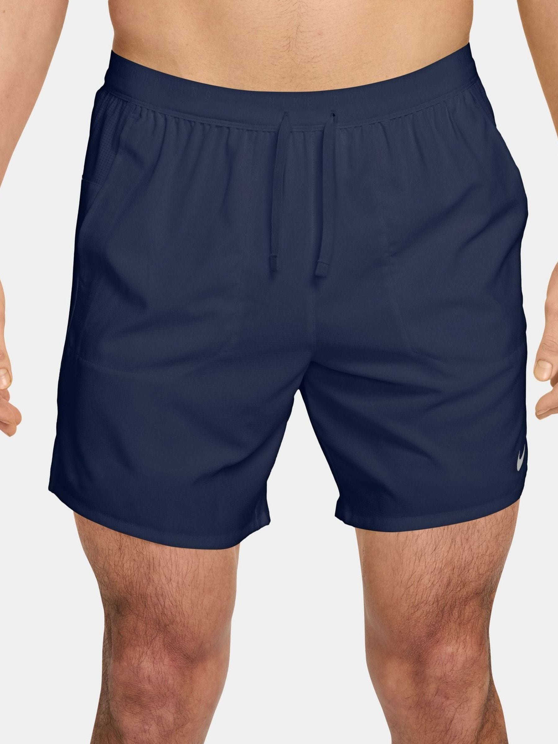 Next：日本 ミッドナイトネイビー - Nike Dri-FIT Stride 7 インチ 2
