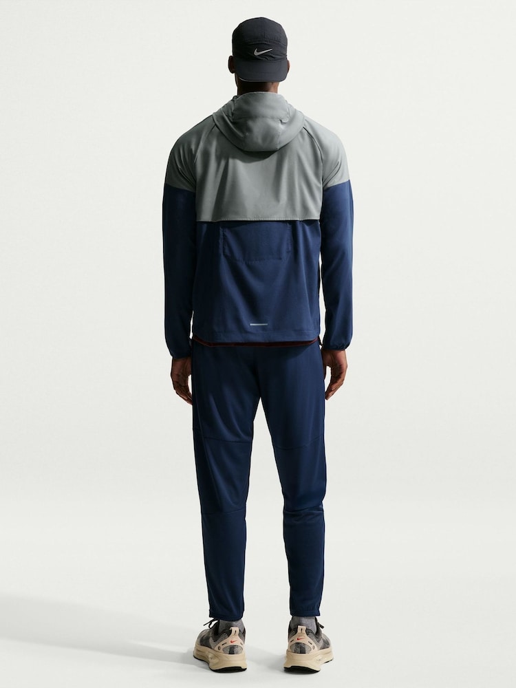 Nike Smoke Grey Impossibly Light Windrunner Running Jacket - Image 2 of 7