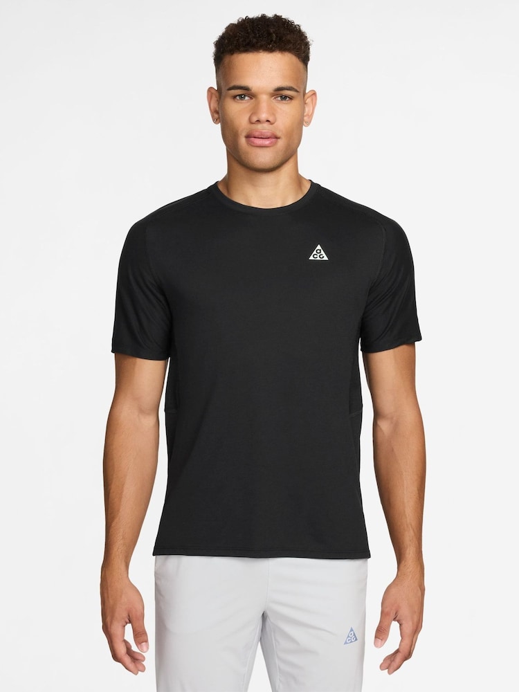 Nike Black ACG Solar Chase Dri-FIT ADV Running T-Shirt - Image 1 of 3