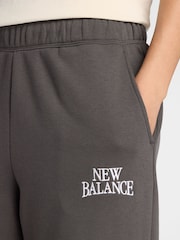 New Balance Black Linear Heritage Barrel Leg Joggers - Image 5 of 8
