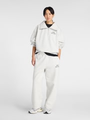 New Balance Green Linear Heritage Half Zip Top - Image 7 of 9