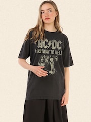 Supacult Black ACDC Highway To Hell Music T-Shirt - Image 2 of 3