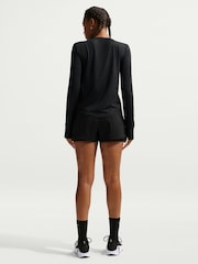 Negru - Pantaloni scurți Nike One Dri-FIT Mid-Rise 3" 2-în-1 - Imaginea 4 din 6