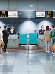 Flight Knight Medium and Large Blue Check-In Hold Luggage Hardcase Travel Suitcases Set Of 2 - Image 4 of 8