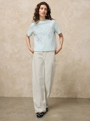 Light Blue Bow Graphic Short Sleeve Crew Neck T-Shirt - Image 2 of 4