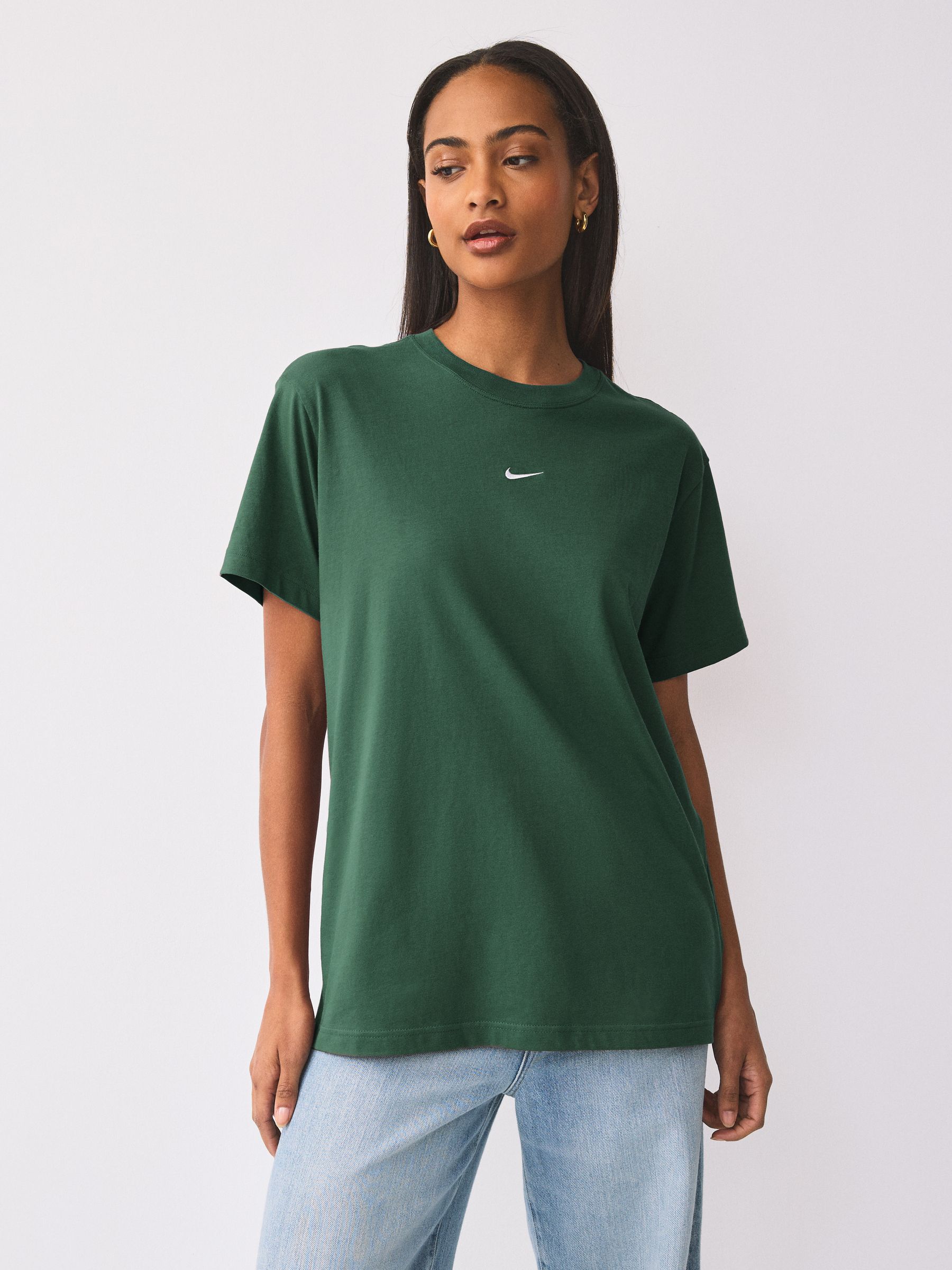 green nike womens shirt