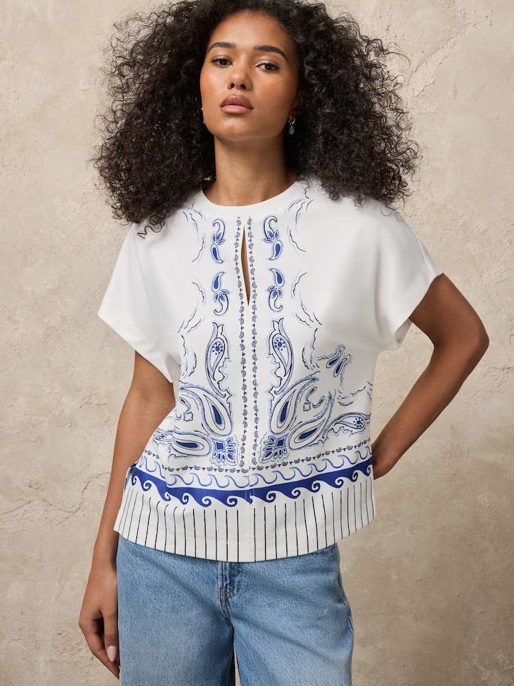 Ecru/Blue Wave Print Short Sleeve Keyhole Crew Neck Top - Image 1 of 8