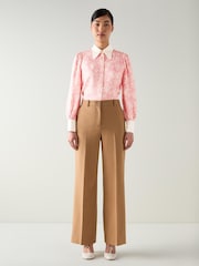 LK Bennett Sustainable Viscose Collar And Cuff Detail Sonya Floral Print Shirt - Imagem 1 de 4