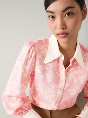 LK Bennett Sustainable Viscose Collar And Cuff Detail Sonya Floral Print Shirt - Imagem 4 de 4