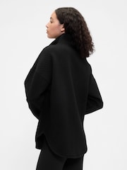 Schwarz - Gap Oversized Quilted Quarter-Zip Jacket - Bild 2 von 4