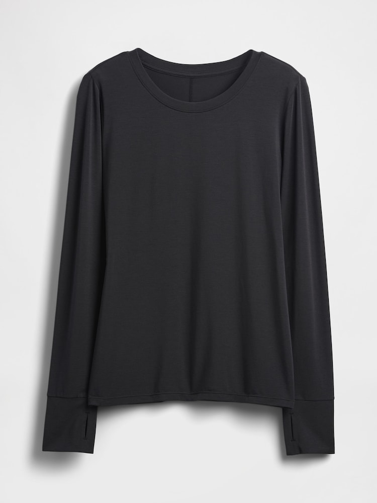 Gap Black Breathe Long Sleeve T-Shirt - Image 1 of 1 Gap Black Breathe Long Sleeve T-Shirt - Image 1 of 1