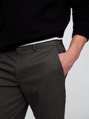 Gap Black Essential Chinos in Straight Fit - Image 5 of 6