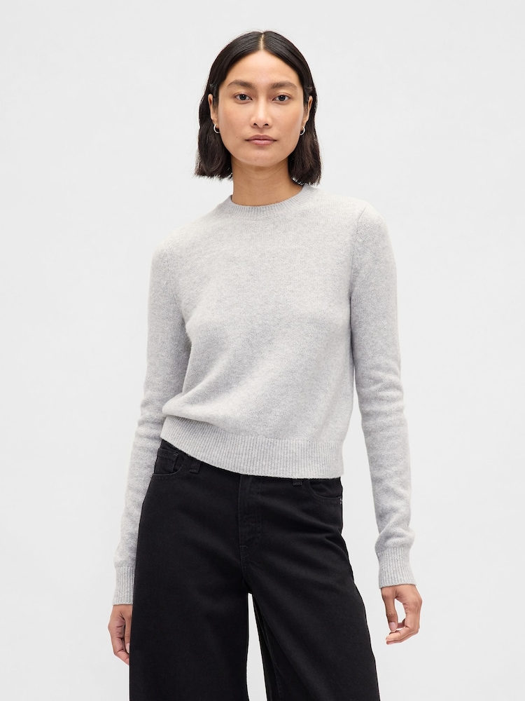 Gap Grey CashSoft Crew Neck Jumper - Image 1 of 4 Gap Grey CashSoft Crew Neck Jumper - Image 1 of 4