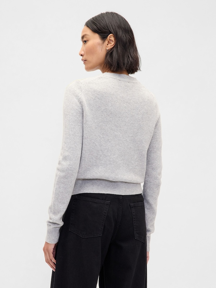 Gap Grey CashSoft Crew Neck Jumper - Image 2 of 4 Gap Grey CashSoft Crew Neck Jumper - Image 2 of 4