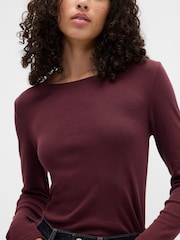 Gap Red Modern Long Sleeve Crew Neck T-Shirt - Image 4 of 5
