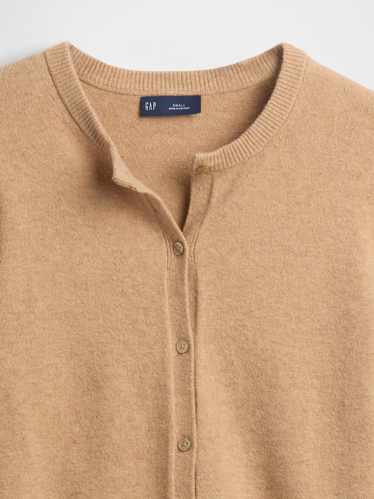 Gap Beige Soft Touch Crop Cardigan - Image 4 of 4 Gap Beige Soft Touch Crop Cardigan - Image 4 of 4
