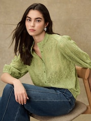 أخضر - Lace Half Sleeve Blouse - صورة 1 من 8