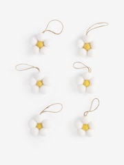 6 Pack Cream Felt Daisy Baubles - Image 4 of 5