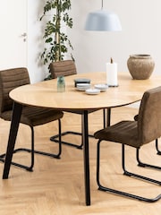 Actona Black Oak Georgetown 4 Seater Round Dining Table - Image 3 of 6