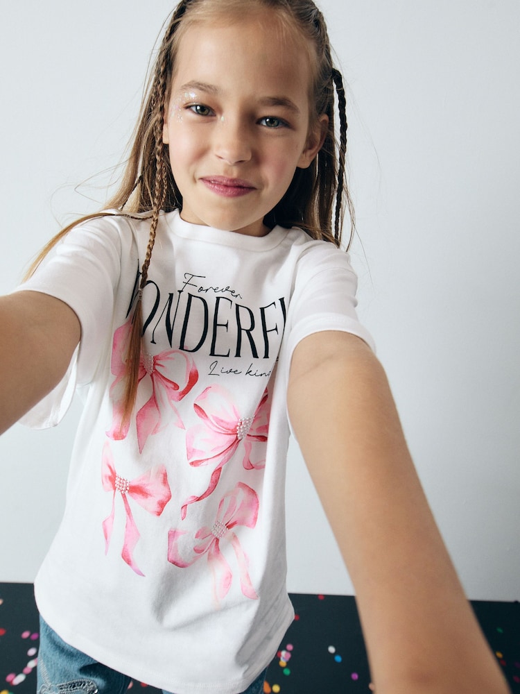 White Oversized Bow Graphic 100% Cotton T-Shirt (3-16yrs) - Image 2 of 5