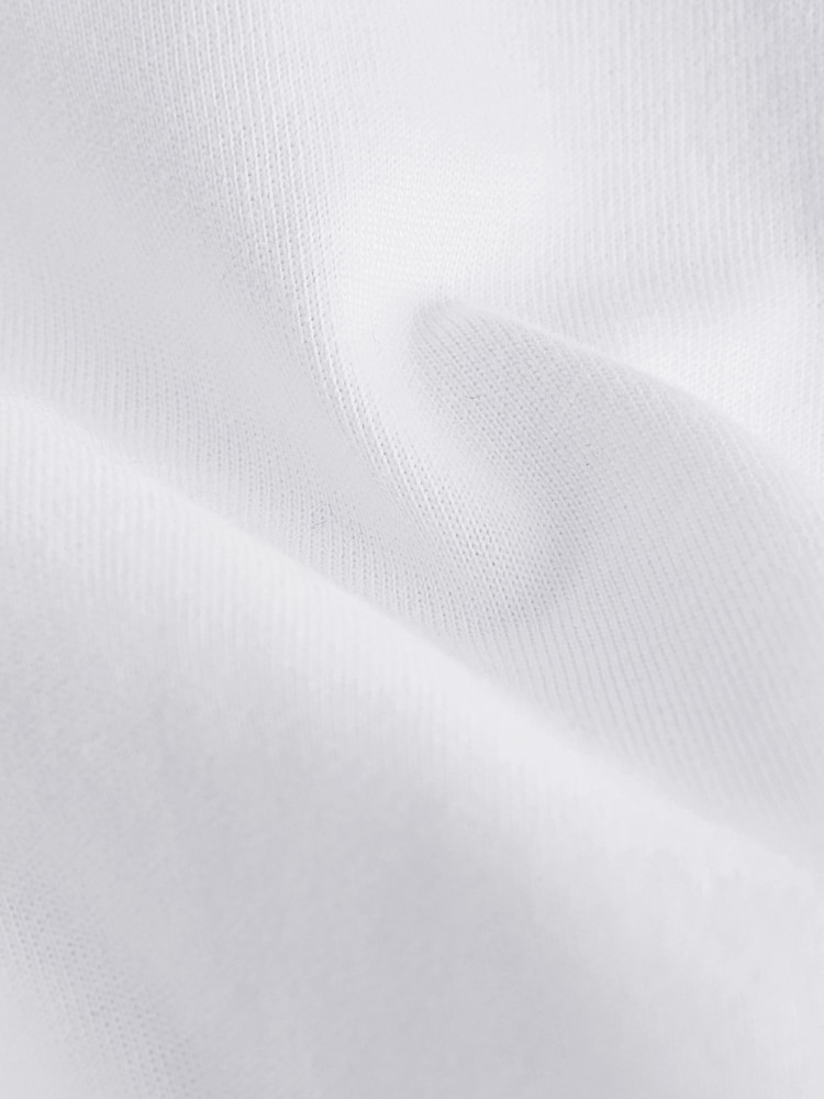White Oversized Bow Graphic 100% Cotton T-Shirt (3-16yrs) - Image 5 of 5