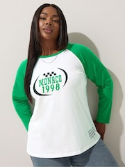 Camiseta com estampa frontal raglan e anelar Yours Curve Limited - Imagem 1 de 6
