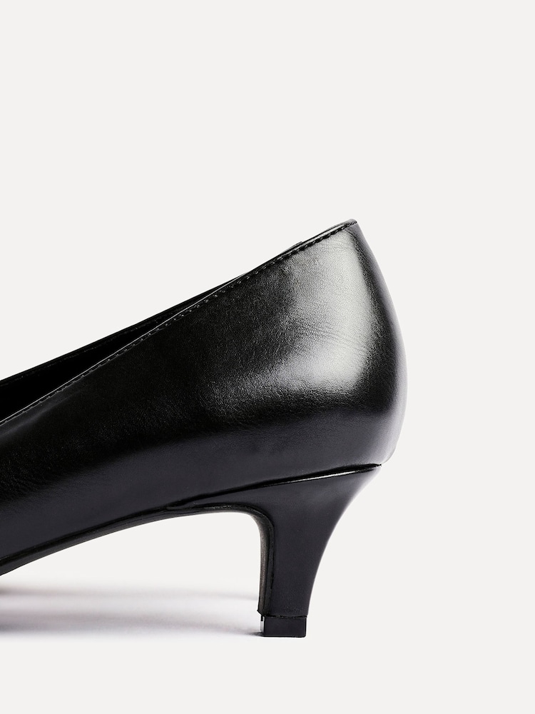 Linzi Black Zola Kitten Court Heel - Image 5 of 5