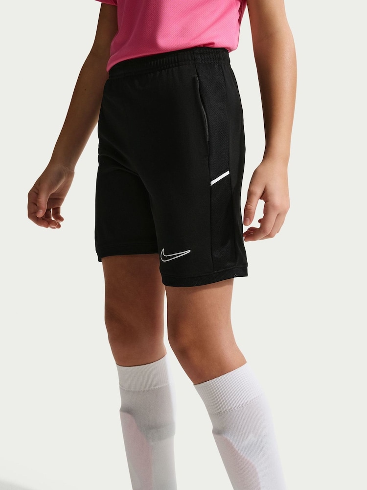 Nike Black Shorts - Image 4 of 4