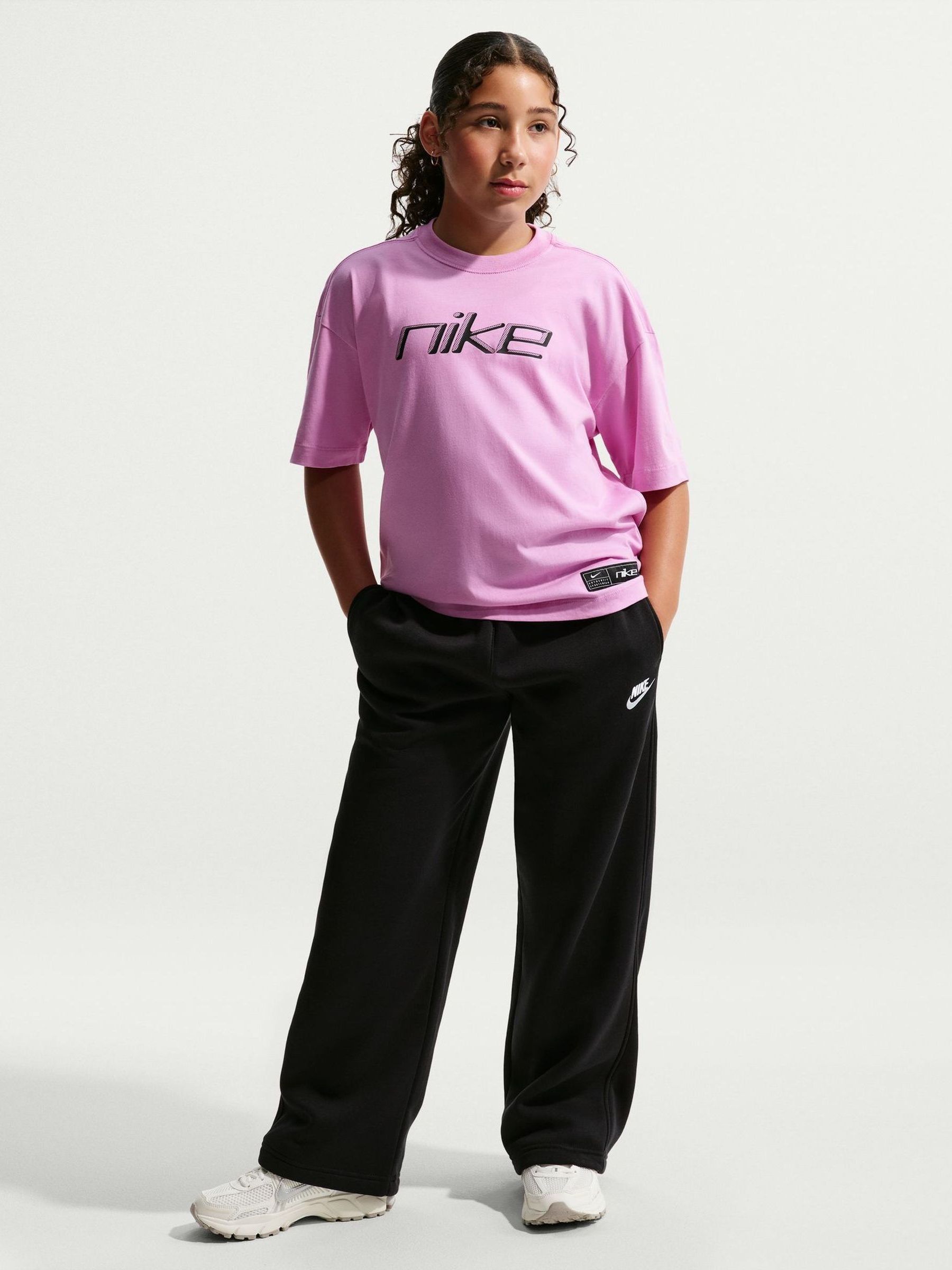 nike wide leg tracksuit bottoms