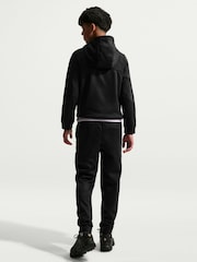 שחור - Nike מכנסי טרנינג דגמ"ח עם כיסים, סדרת City - תמונה 2 מתוך 5